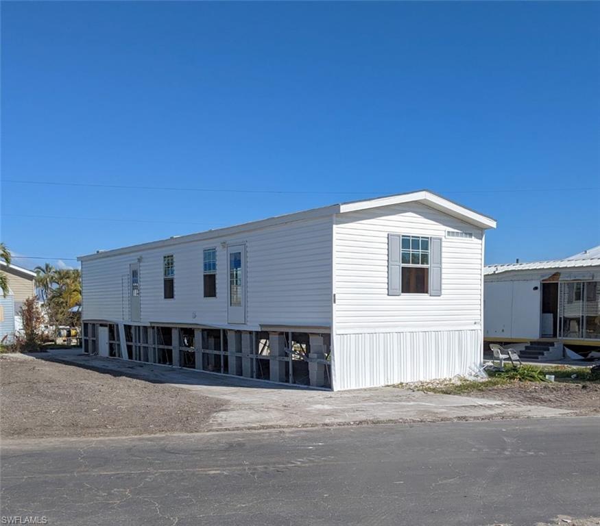 35 Helen LN, FORT MYERS BEACH FL 33931