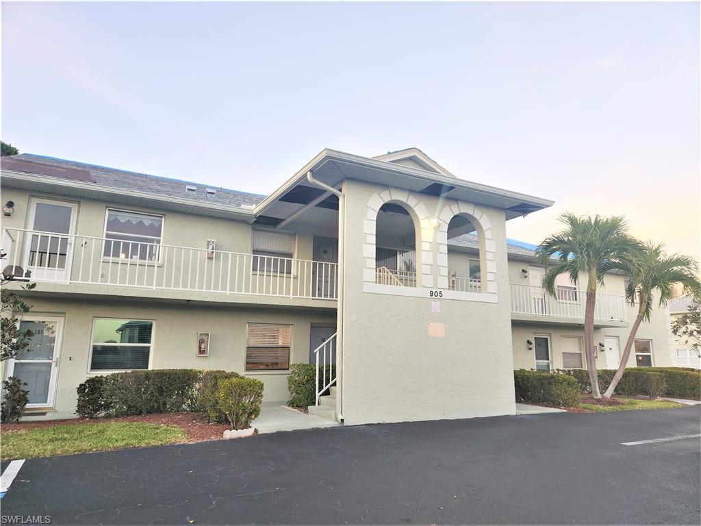 905 SW 48th TER 102