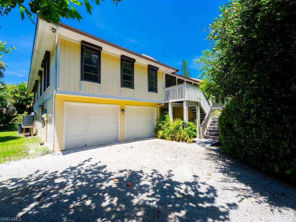 4677 Rue Bayou