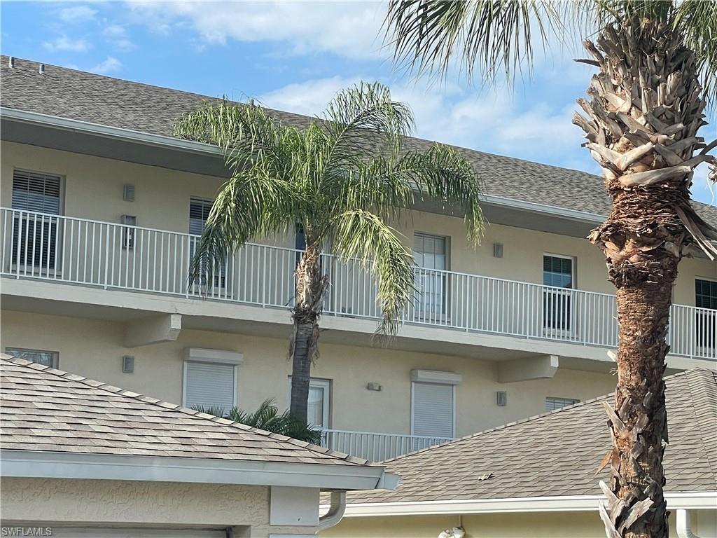 3245 Cypress Glen WAY # 523, NAPLES FL 34109