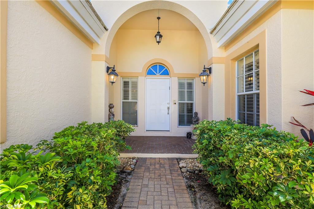 382 CARLTON PL # 6, NAPLES FL 34108