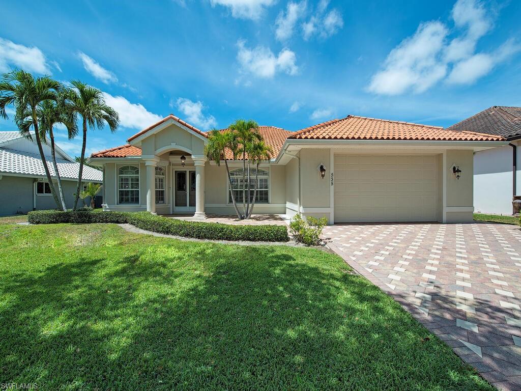 535 Roma CT, NAPLES FL 34110