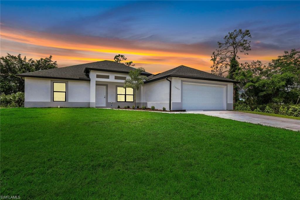 12082 Maiden LN, BONITA SPRINGS FL 34135