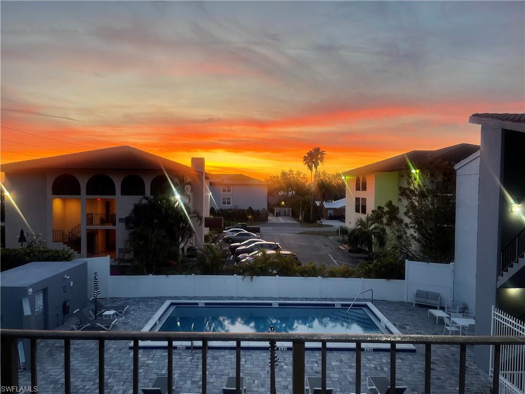 826 Wiggins Pass RD # 219, NAPLES FL 34110