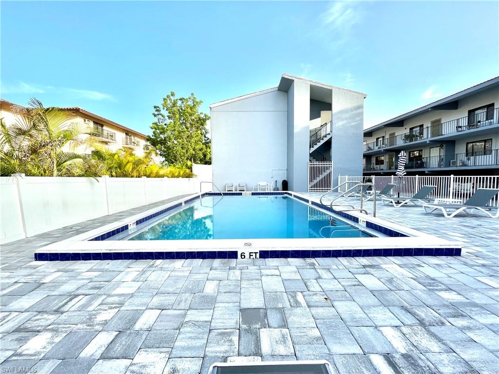 826 Wiggins Pass RD # 217, NAPLES FL 34110
