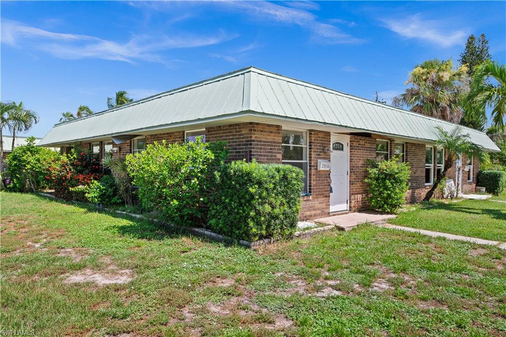 2856 Arbutus ST # F2, NAPLES FL 34112