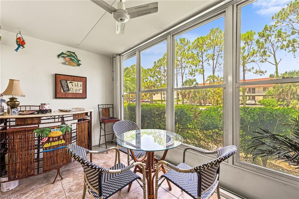 300 Valley Stream DR # A1, NAPLES FL 34113