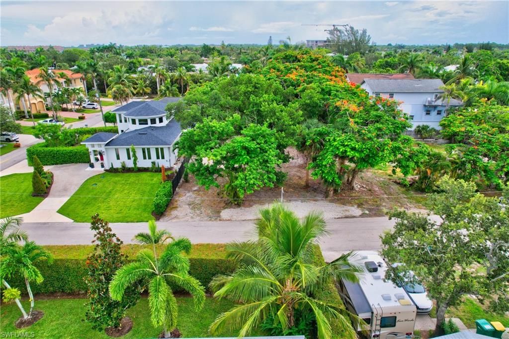 Carlton AVE, NAPLES FL 34112