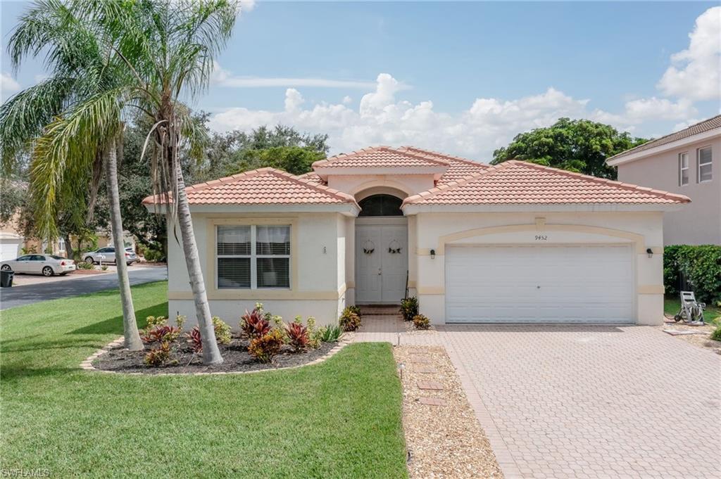 9452 Golden Rain LN, FORT MYERS FL 33967