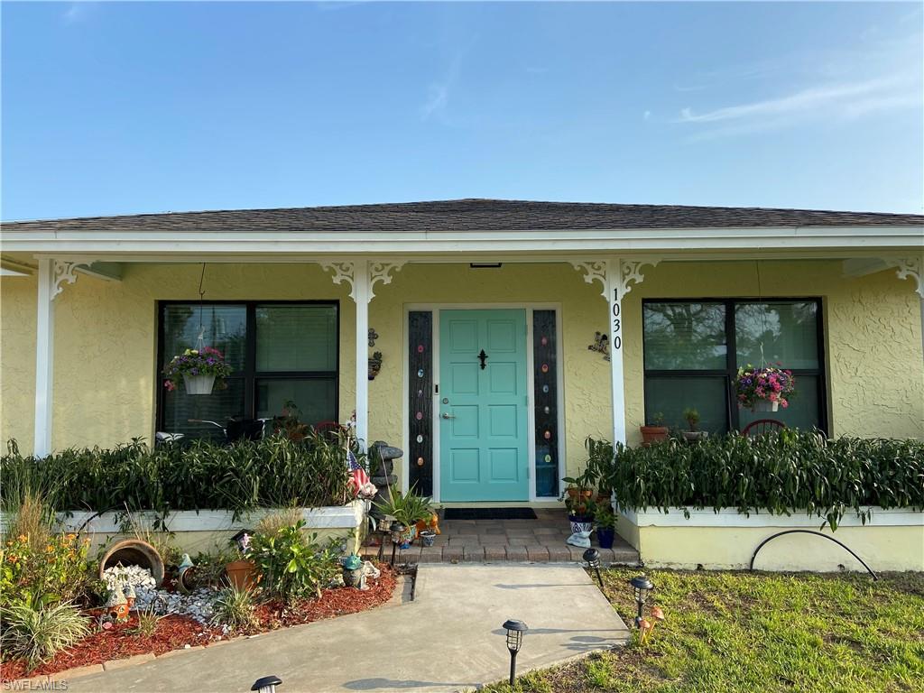 1030 Alhambra CIR S, NAPLES FL 34103