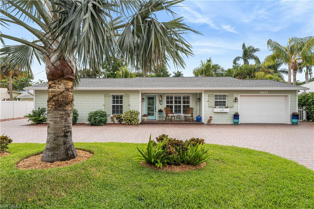 1360 Alhambra DR, FORT MYERS FL 33901