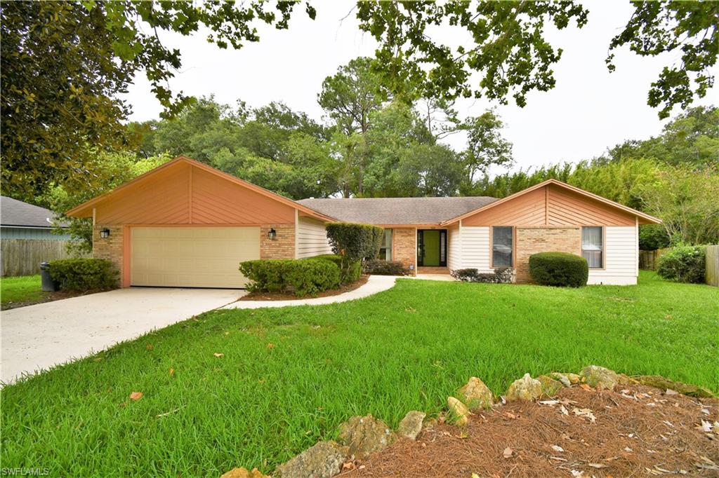 2215 Saye DR E, JACKSONVILLE FL 32225