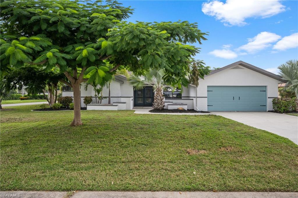701 Astarias CIR, FORT MYERS FL 33919