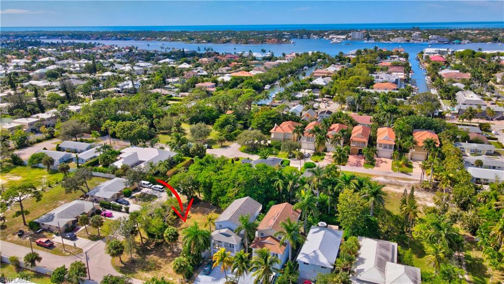 2296 Curtis ST, NAPLES FL 34112
