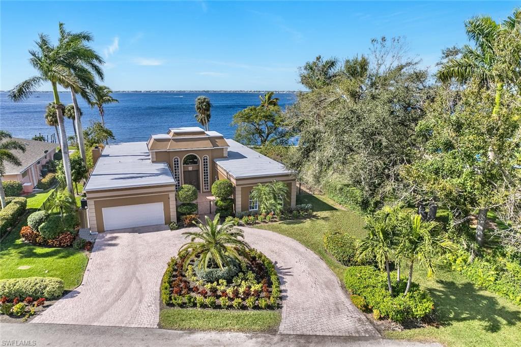19 George Town, FORT MYERS FL 33919