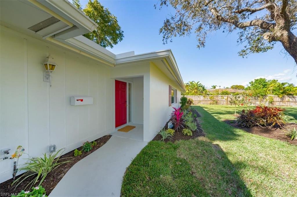 24 Crooked LN # 12, NAPLES FL 34112