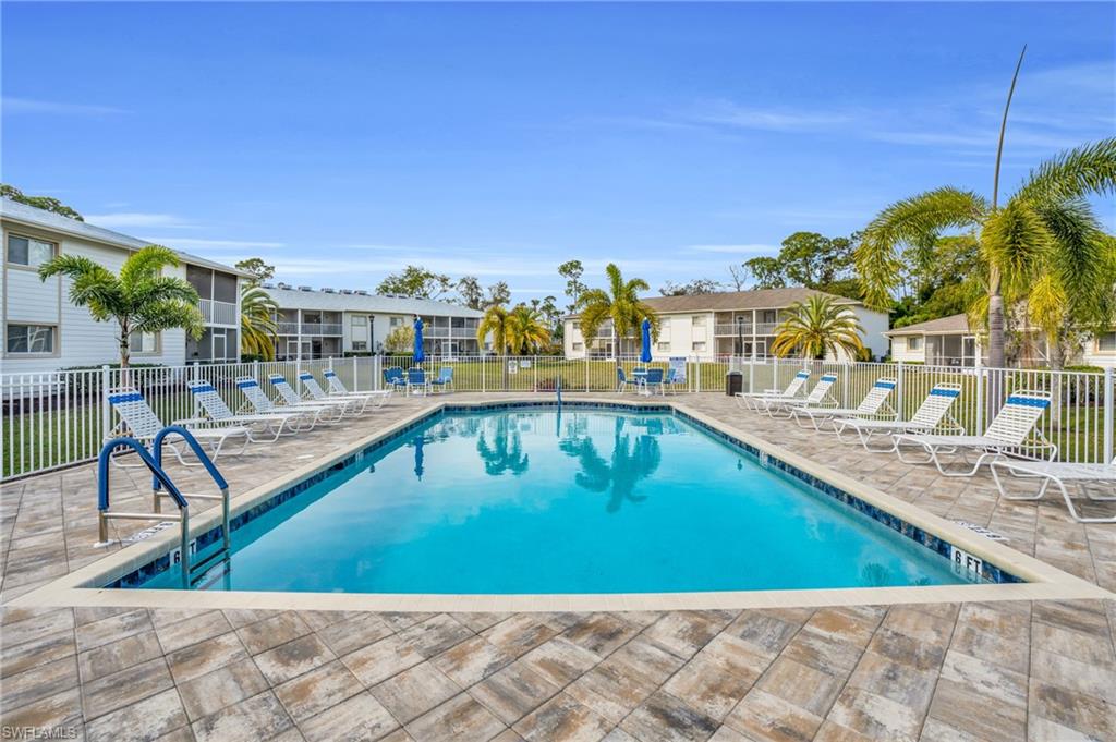 2350 Naples Trace CIR # 602, NAPLES FL 34109