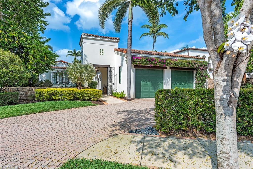 16631 Cortona LN, NAPLES FL 34110