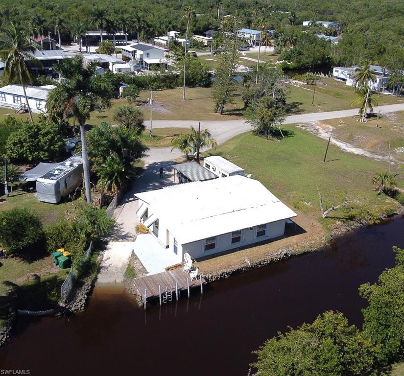 112 Cardinal CT, EVERGLADES CITY FL 34139