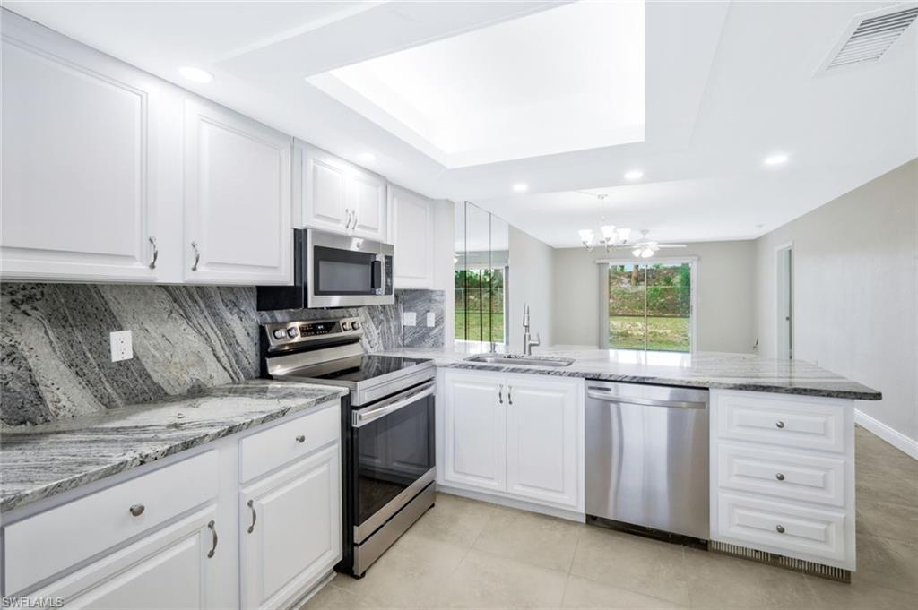 2360 Naples Trace CIR # 4, NAPLES FL 34109