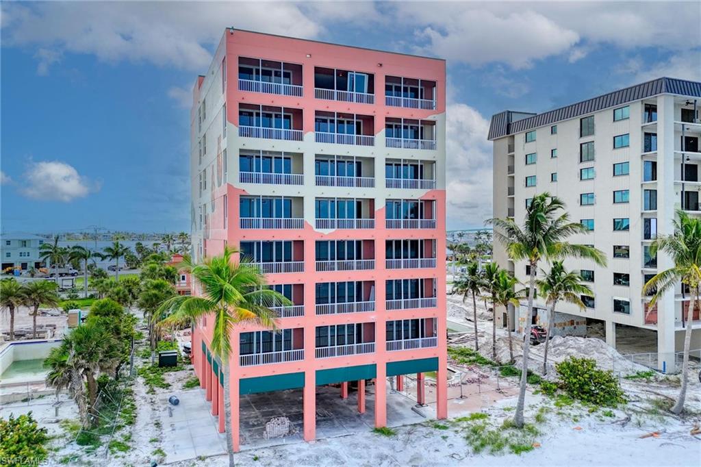 510 Estero BLVD 105