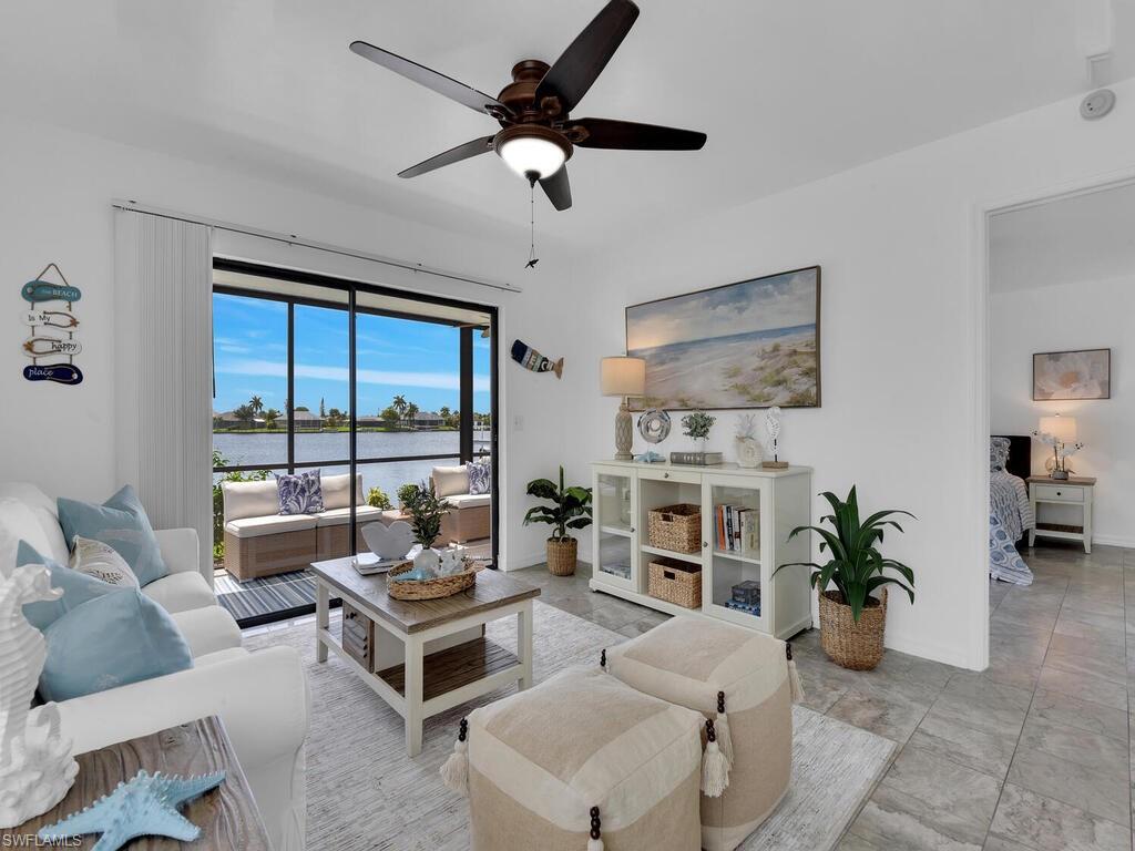 4704 SW Santa Barbara PL 101