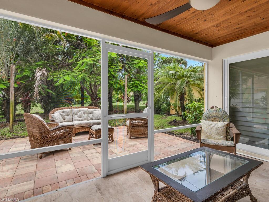 1210 Shady Rest LN # 11, NAPLES FL 34103