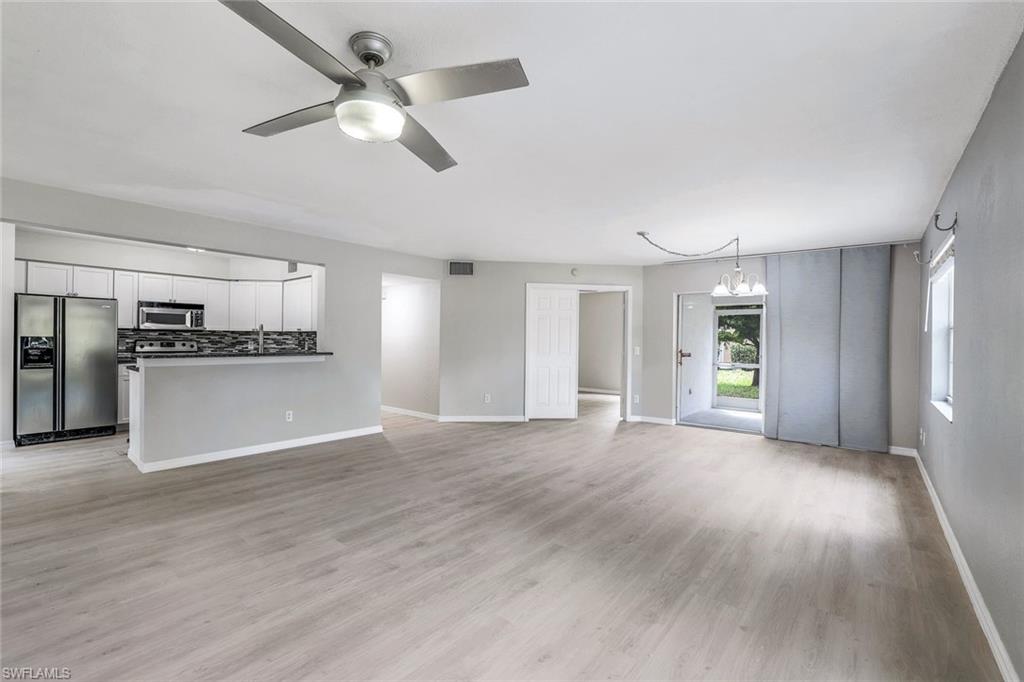 9605 Crescent Garden DR # E102, NAPLES FL 34109