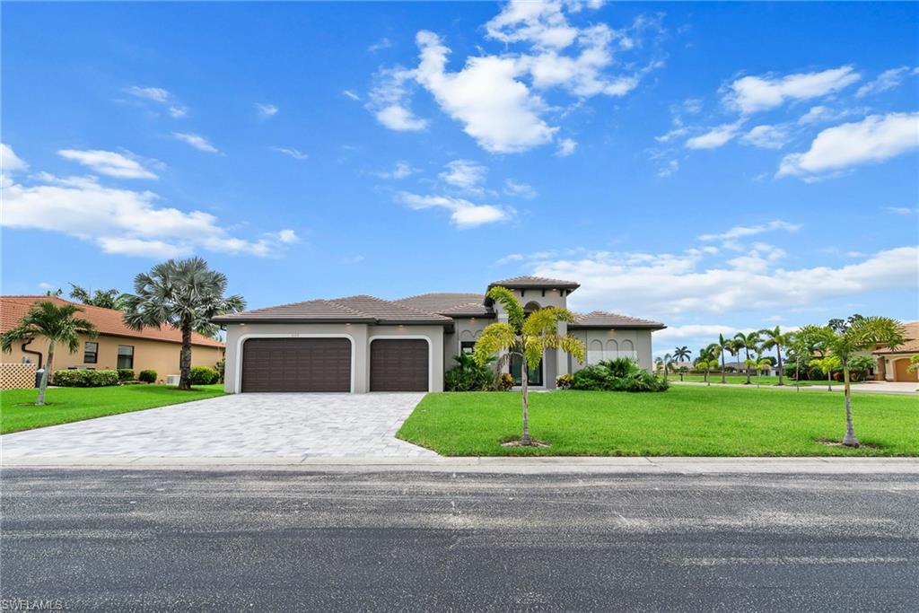 849 Palmetto Pointe CIR, CAPE CORAL FL 33991