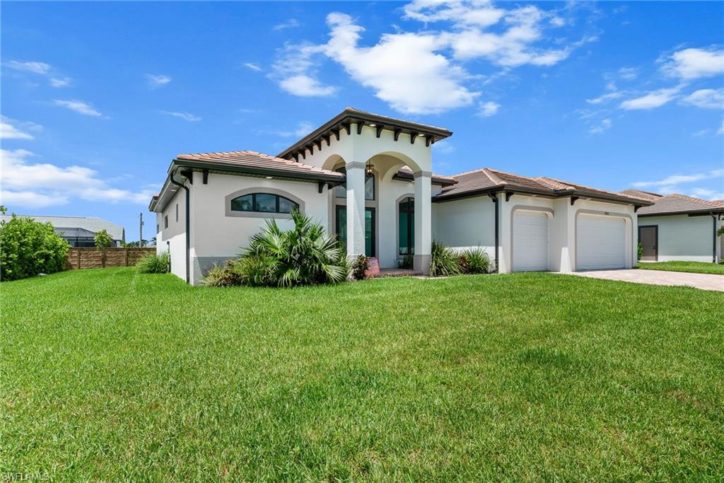 854 Palmetto Pointe CIR, CAPE CORAL FL 33991