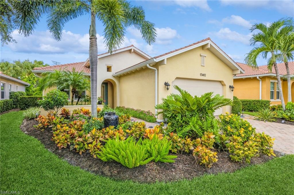 13492 Cambridge LN, NAPLES FL 34109