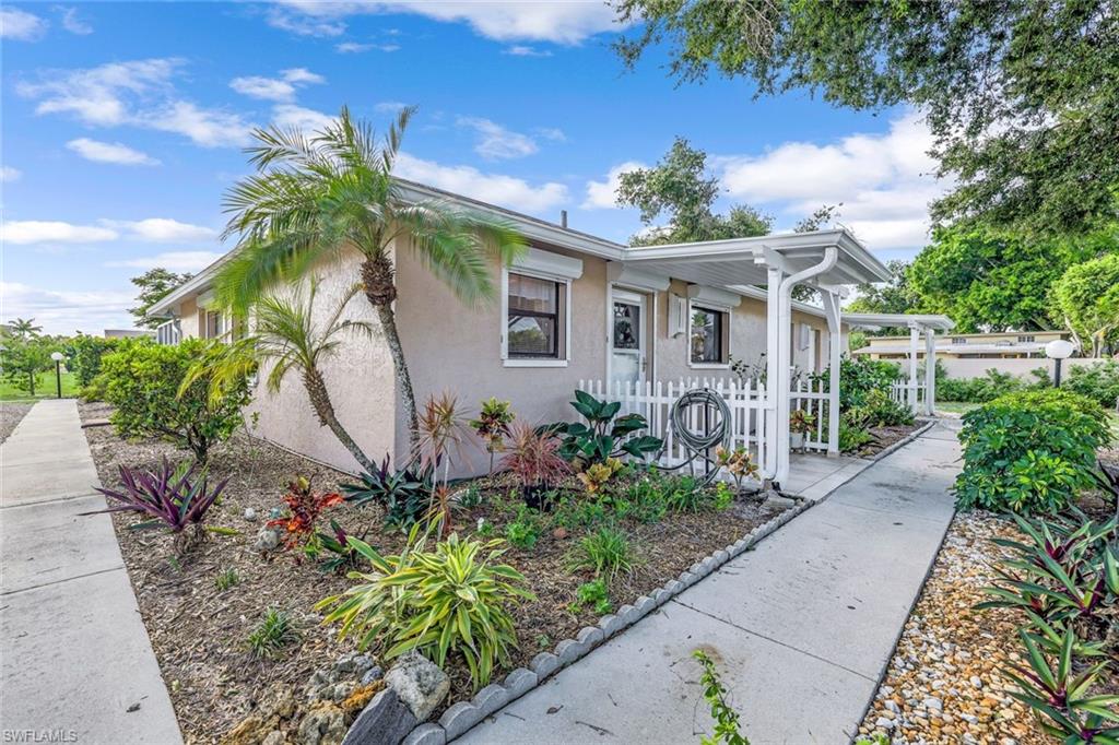 27671 Arroyal RD # 106, BONITA SPRINGS FL 34135