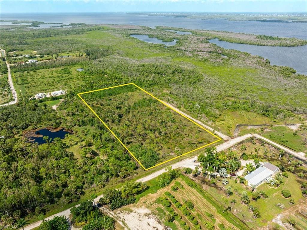 5400 Gamebird LN, BOKEELIA FL 33922