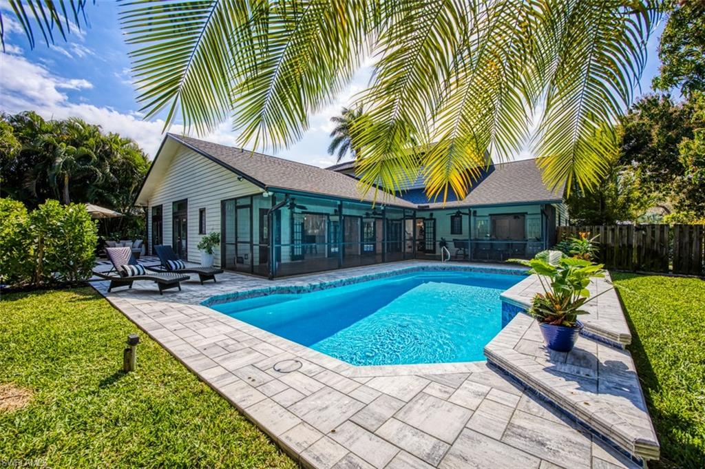 1341 Coconut DR, FORT MYERS FL 33901