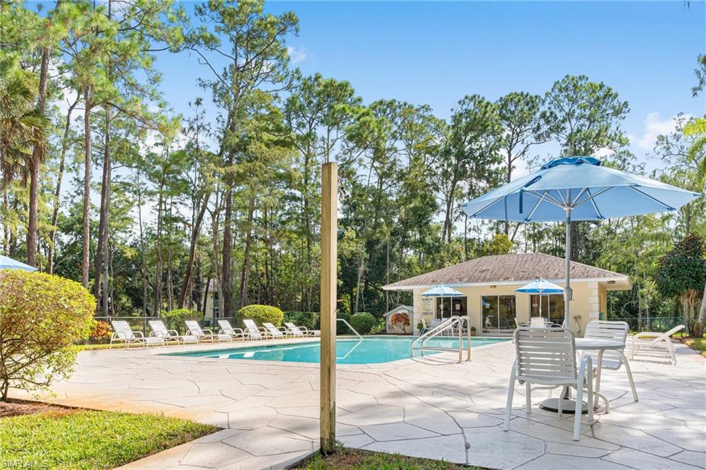3491 County Barn RD # E103, NAPLES FL 34112