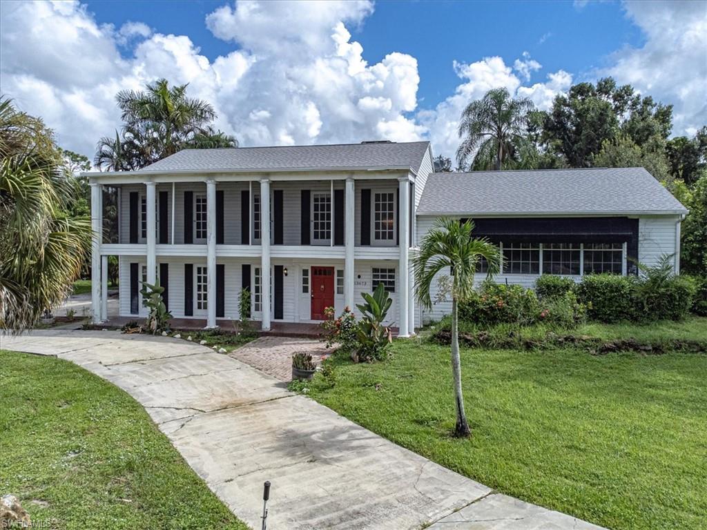 13673 Pine Villa LN, FORT MYERS FL 33912