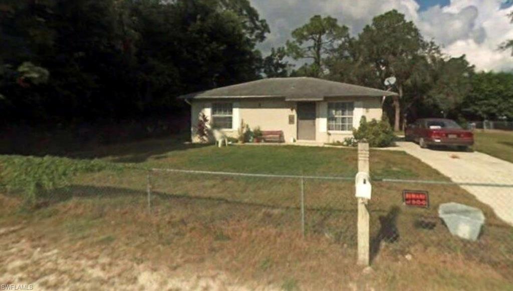 8461 Judeth LN