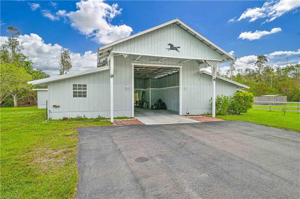 12240 Honeysuckle RD, FORT MYERS FL 33966