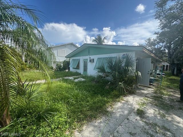 123 Falkirk ST, FORT MYERS BEACH FL 33931