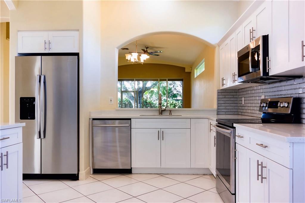 8771 Ibis Cove CIR, NAPLES FL 34119