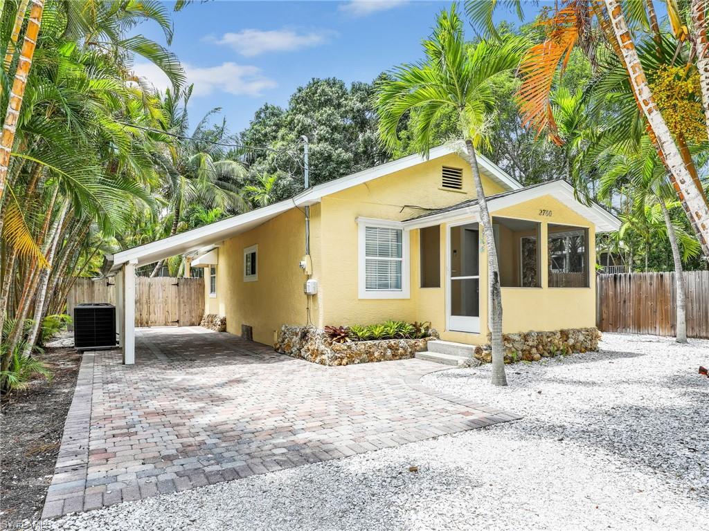 2780 Weeks AVE, NAPLES FL 34112