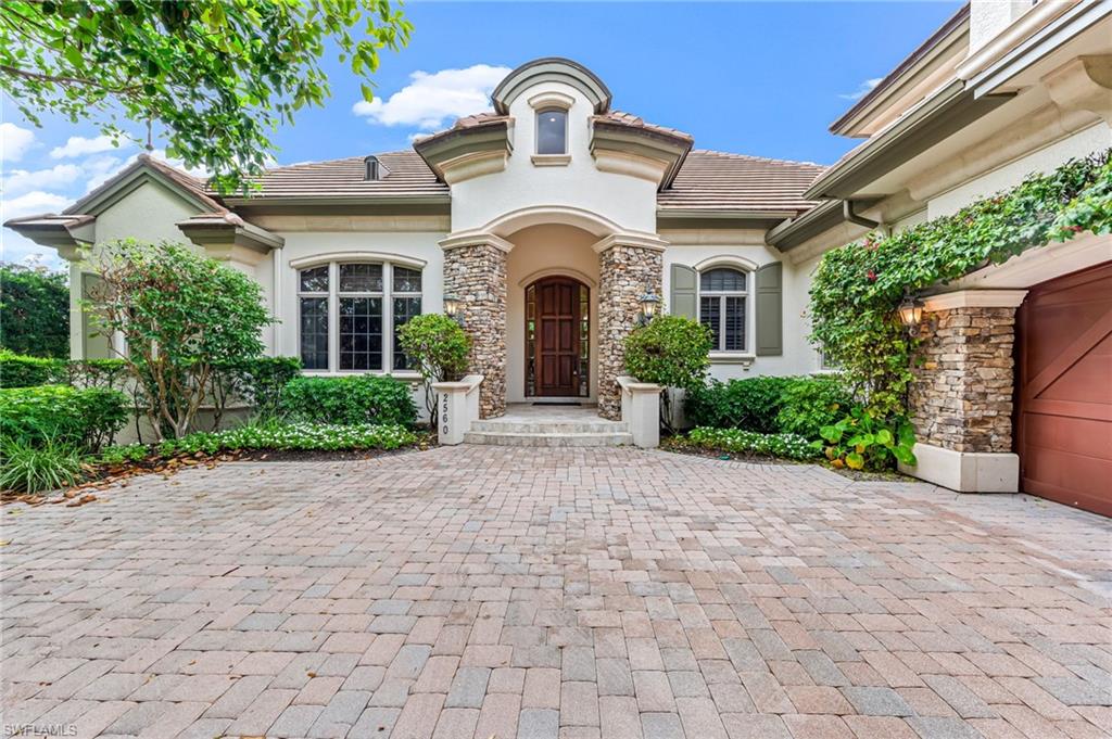 2560 Half Moon WALK