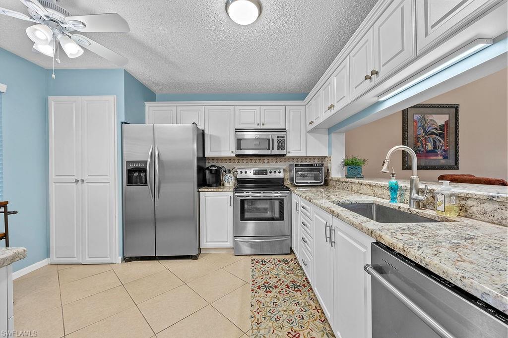 3685 Amberly CIR # D303, NAPLES FL 34112