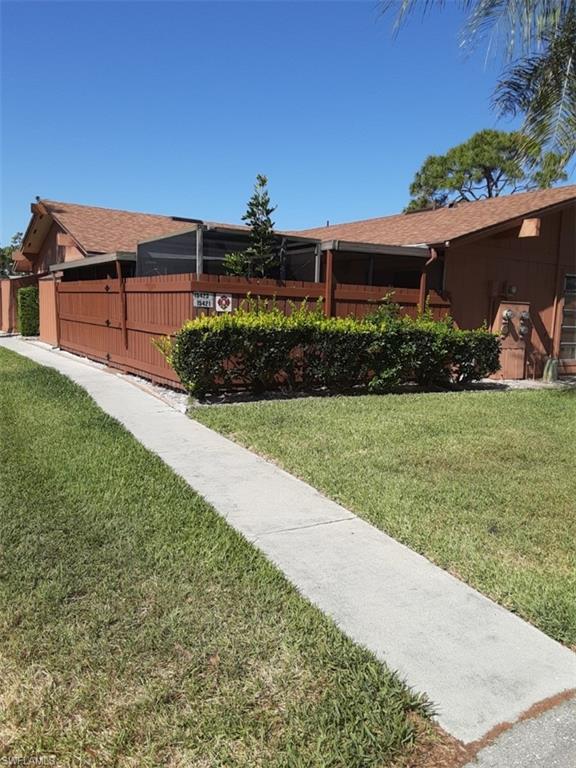 15421 Crystal Lake DR, NORTH FORT MYERS FL 33917
