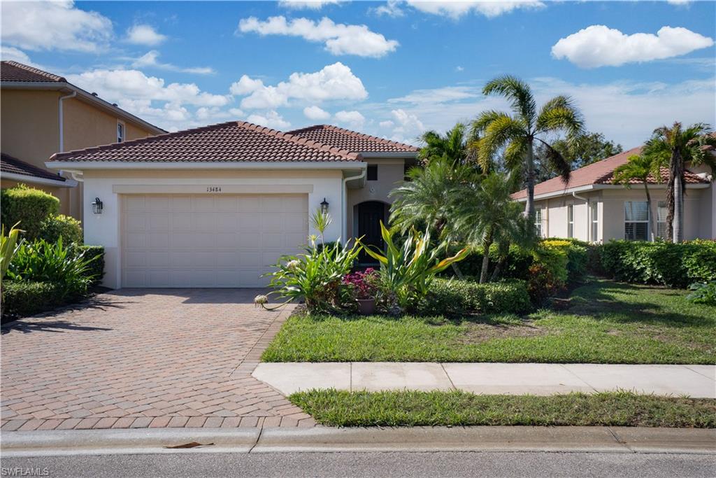 13484 Cambridge LN, NAPLES FL 34109
