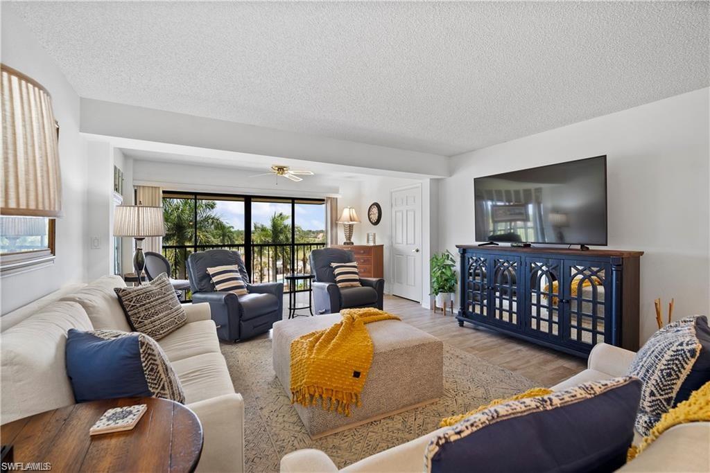 7430 Lake Breeze DR # 402, FORT MYERS FL 33907