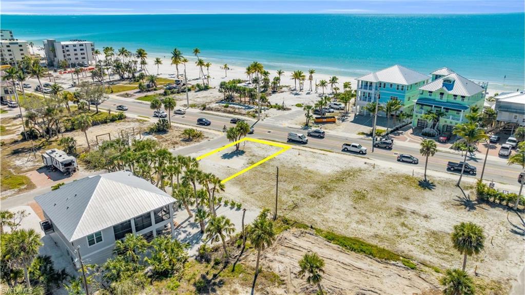111 Coconut DR