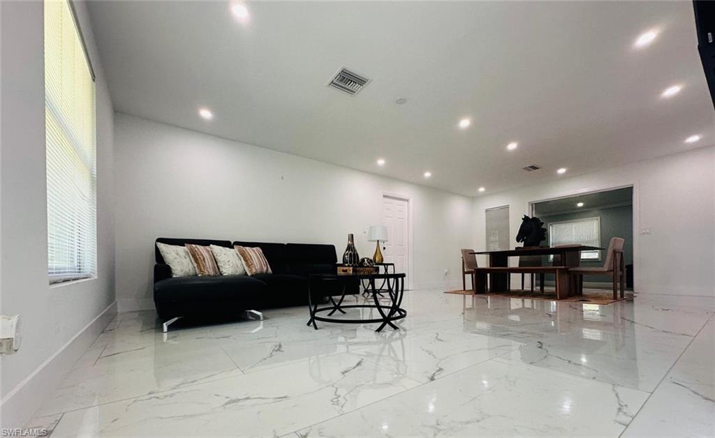 6005 Star Grass LN, NAPLES FL 34116