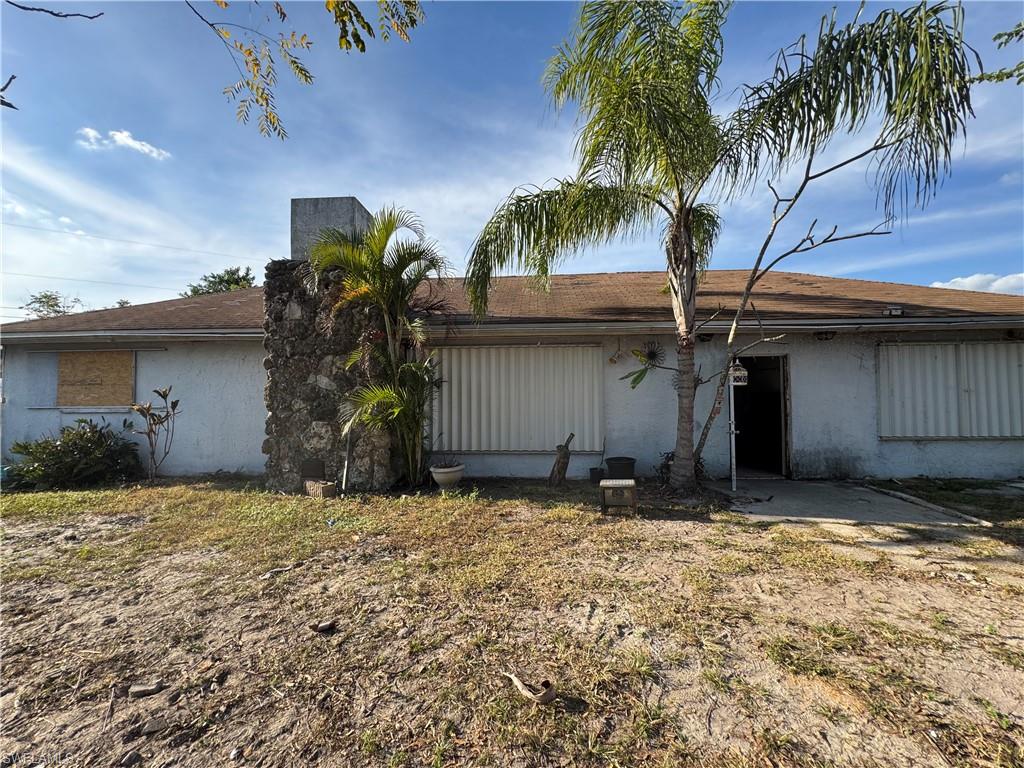 8306 Suncoast DR, NORTH FORT MYERS FL 33917