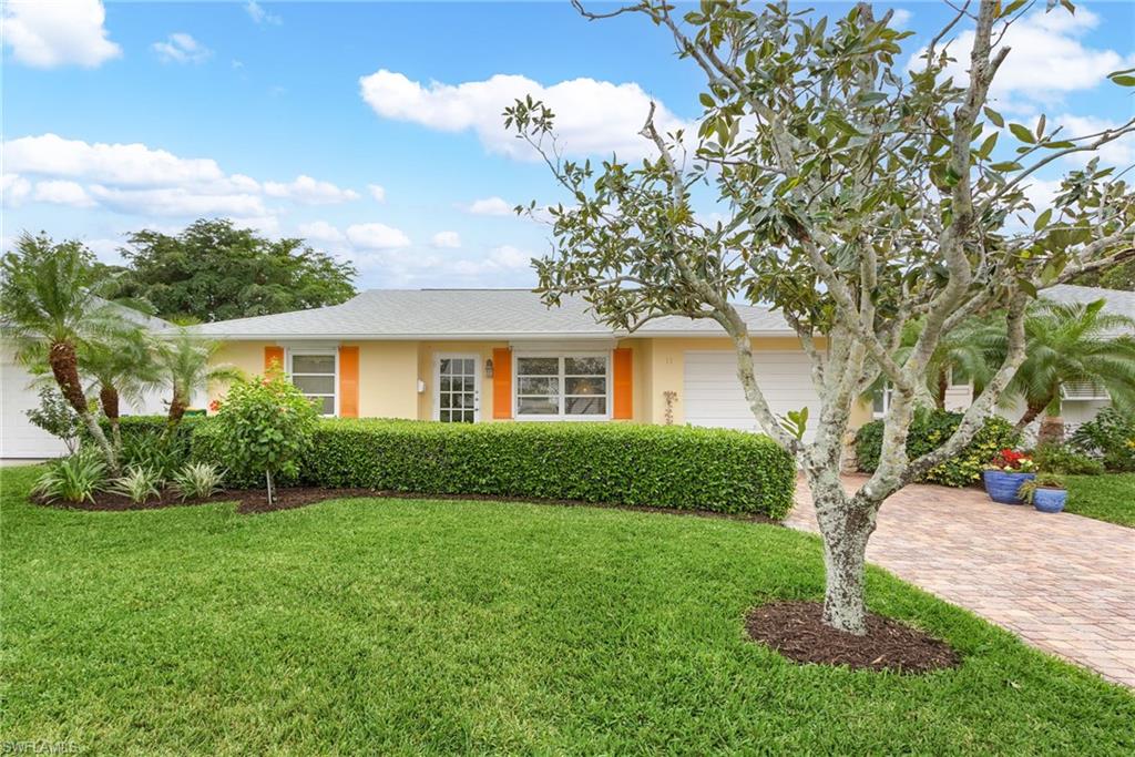 11 Crooked LN # 19, NAPLES FL 34112